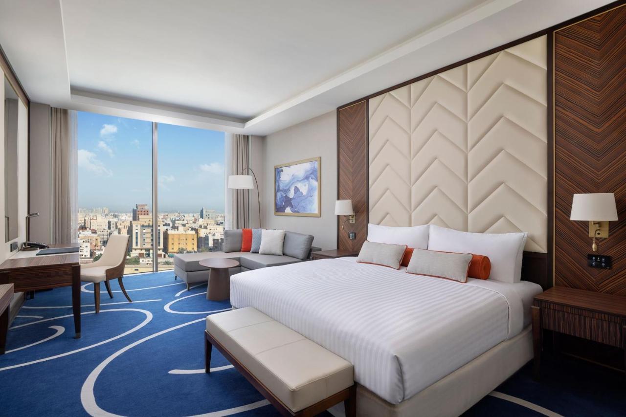 Jeddah Marriott Hotel Madinah Road Экстерьер фото Deluxe King