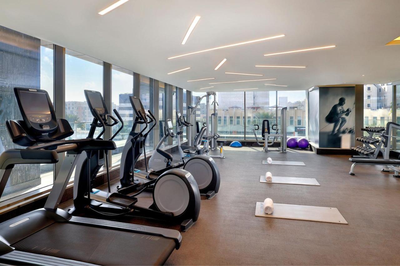 Jeddah Marriott Hotel Madinah Road Экстерьер фото The gym at the hotel