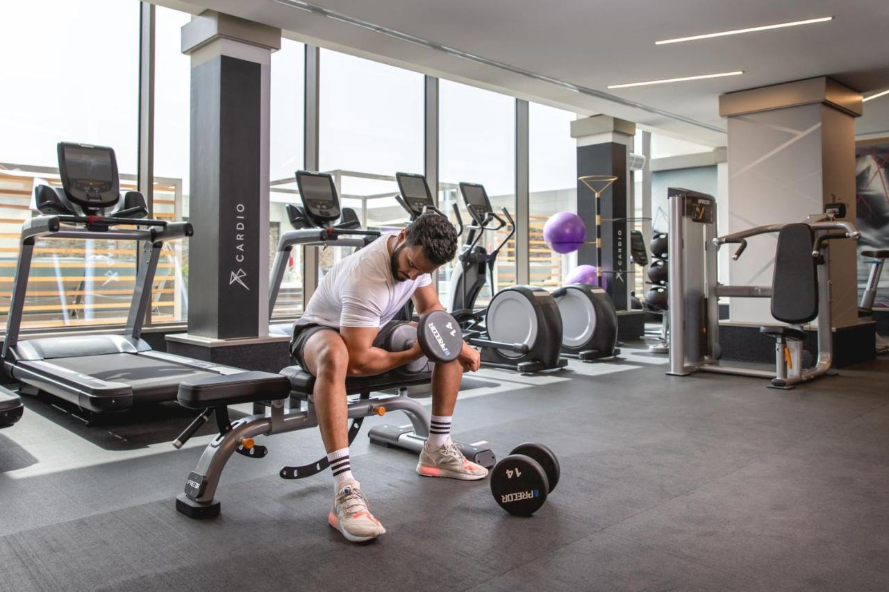 Jeddah Marriott Hotel Madinah Road Экстерьер фото The gym at the hotel